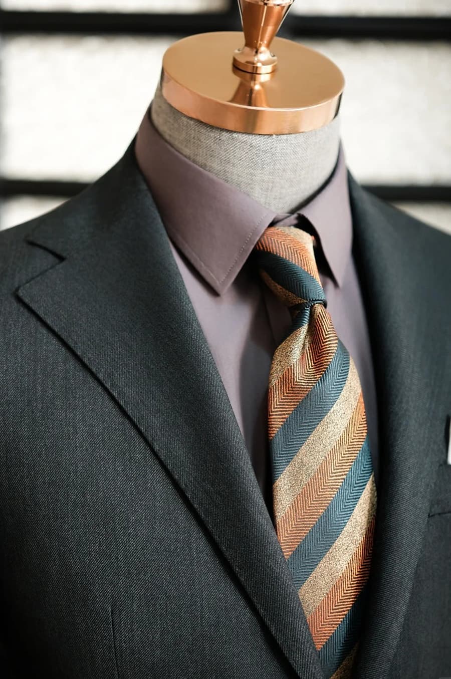 Bộ Vest Xanh Lá Sẫm 4